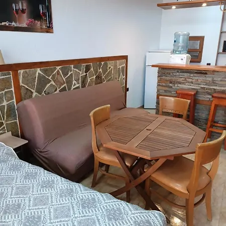 Stamopolu Niko بريمورسكو